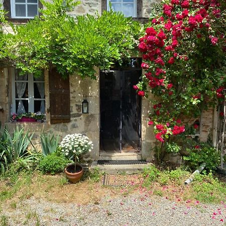 Red Gate Cottage Saulgond 외부 사진
